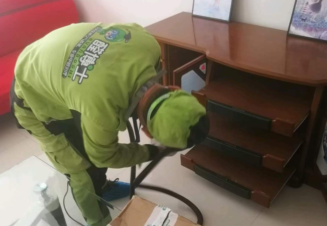 铁东东胜小区甲醛治理